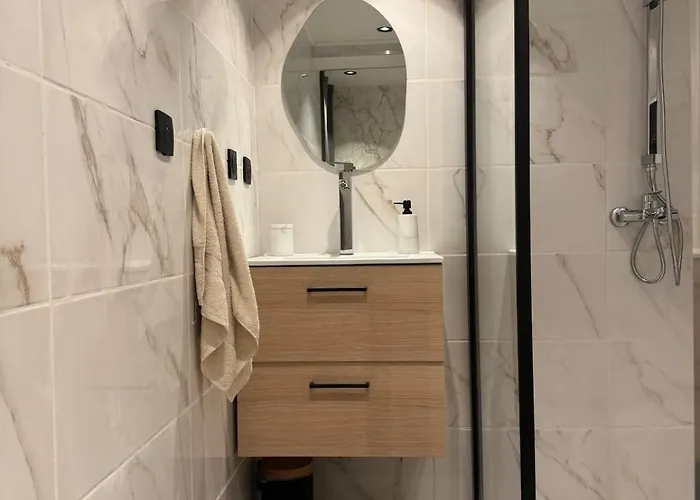 Lila's - Dans Maison Avec Exterieur Apartmán *
